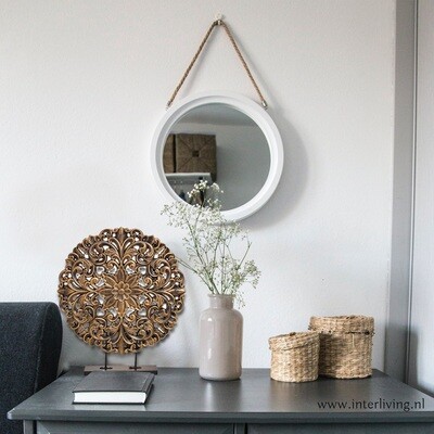 Boho lotus bloem - houtsnijwerk Mandala op zwarte voet - ornament van warm goud op standaard - styling &amp; decoratieve woonaccessoires  voor je interieur