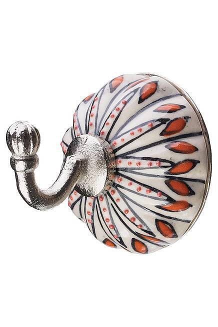 Decoratieve haak voor aan de muur rode tinten