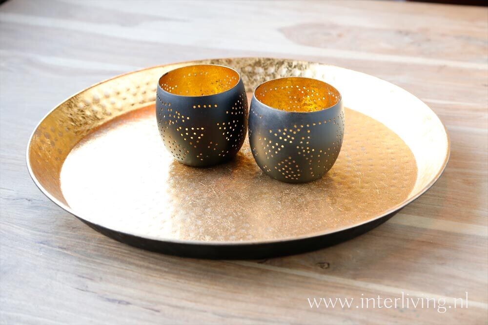 cadeauset: oriëntaals dienblad met twee waxinehouders: wit/goud, zwart/goud, koper of zilver, kleur: zwart met goud