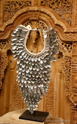 Abalone schelpenketting XL "Angelwing" - schelpenkraag van parelmoer Paua shells op standaard - schelpendecoratie uit Bali voor Boho, Ibiza &amp; Eric Kuster style