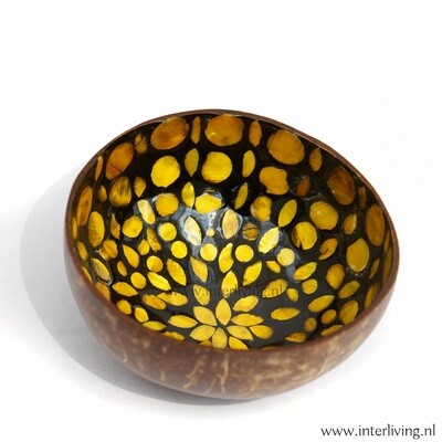 halve kokosnoot kom / bamboe bol halve kokosnoot kom / bamboe bol "yellow sun flower" - natuurlijk gevormde bowl met parelmoer - handgemaakt bakje uit Vietnam & oosterse eco accessoire -Boho bowls