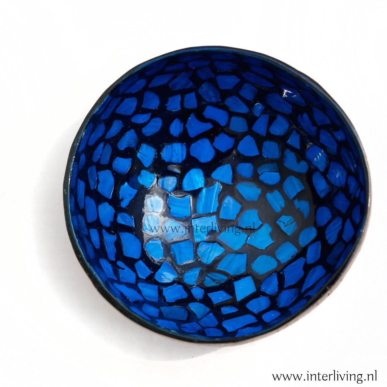 halve kokosnoot kom / bamboe bowl  "Royal Blue" - natuurlijk gevormde bowl met parelmoer op zwart- oosters eco bakje uit Vietnam - oriëntal chic styling