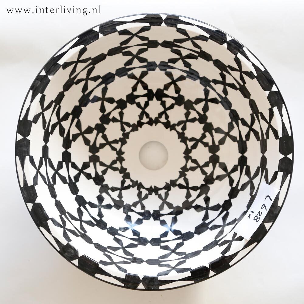 Marokkaanse waskom met zwart witte kleurstelling (nr L628) - aardewerk (opbouw) wasbak uit Fez - Ø 40 cm