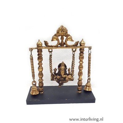 Ganesh op schommel - altaar beeld van brons met belletjes - olifanten-god schommelend op zwarte sokkel - handgemaakte uit India