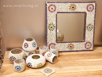 Twee stuks waxinehouder glasmozaïek multi colour turkish design en kralen