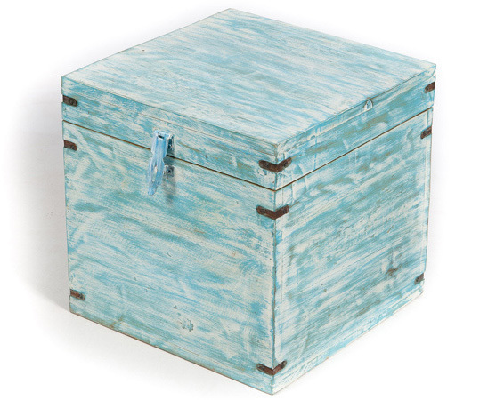 old wood box 40x40x40 cm -  vintage Indiaas