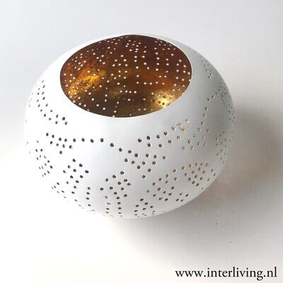 Waxinehouder model ufo filigrain wit goud Waxinehouder model ufo filigrain wit goud