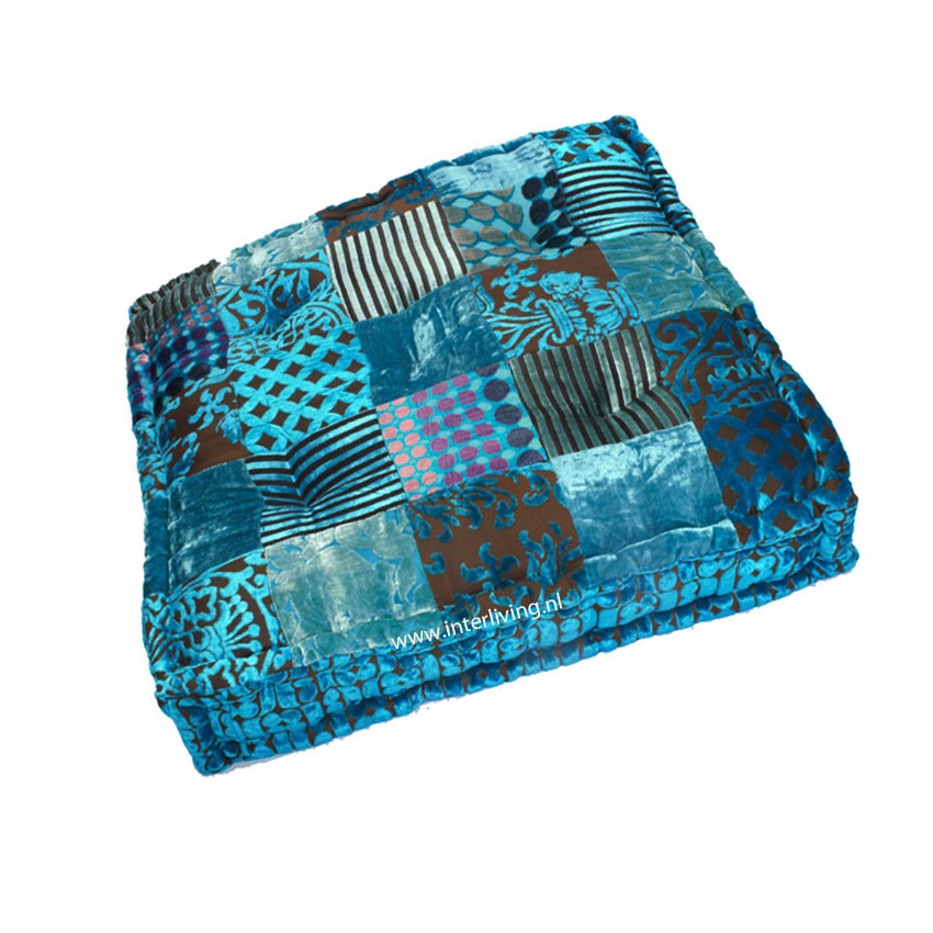 vloerkussen aqua 70 x 70 cm  - blauw tinten velvet patchwork / prints van fluweel