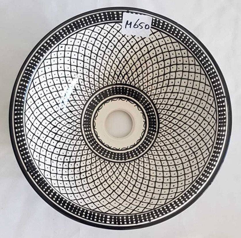 Marokkaanse waskom rond - fijn geometrisch patroon - zwart wit  "M650" - aardewerk (opbouw) wasbak medium Ø 35 cm
