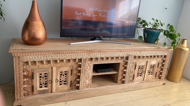 antiek stijl dressoir of TV kast van mango hout uit India - jodhpur - naturel mangohout - 185 cm  x 50 x 40 cm
