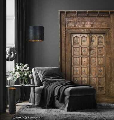 teak houten vintage India poort - set van twee authentieke deuren - decoratief oosters houtsnijwerk met goudkleurig metaal - kozijnen rondom - 225 cm (h) x 145 cm (b)
