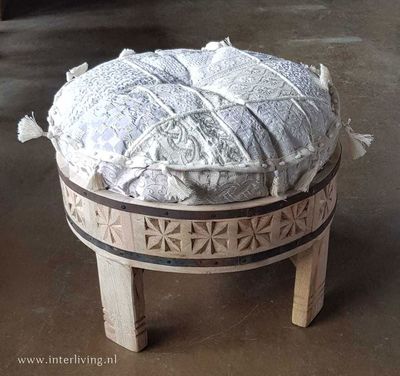 poef 40 cm doorsnede - wit rond model