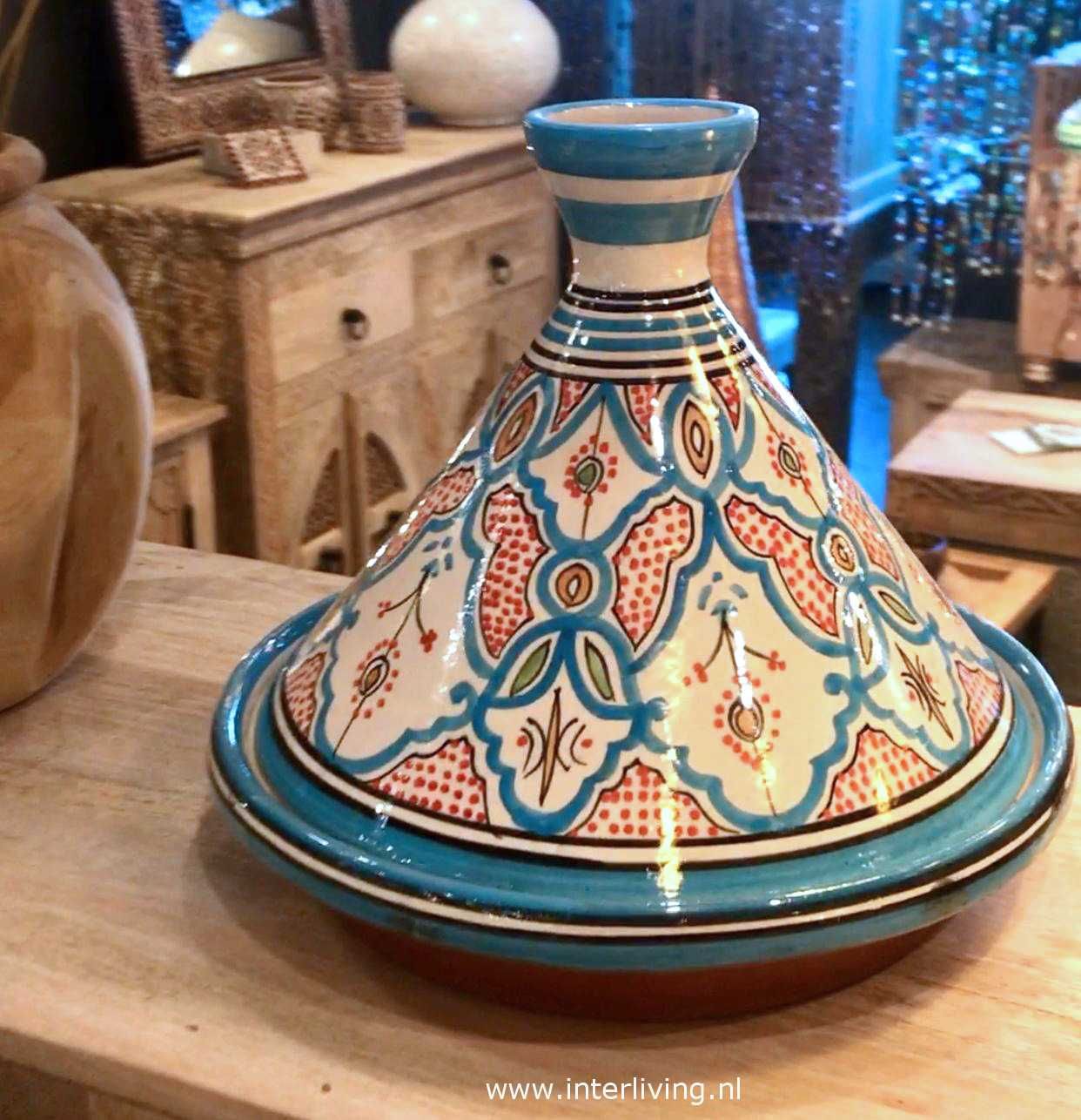 Tajine - Marokkaans aardewerk - Ø ± 30 cm +/- 4 personen - handbeschilderde patronen - traditioneel servies - handgemaakt keramiek voor couscous (maaltijd)