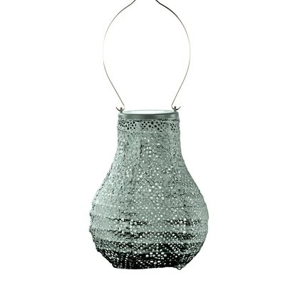 solar lampion bulb - tuinverlichting met topaze gaatjespatronen - sfeer effect  buitenlamp - sage green