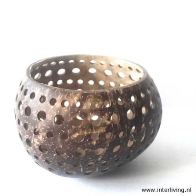 kokosnoot waxinehouder "Galaxy" kaarshouder - eco windlicht van een 1/2 coconut bowl met gaatjes patronen - duurzame Bali style