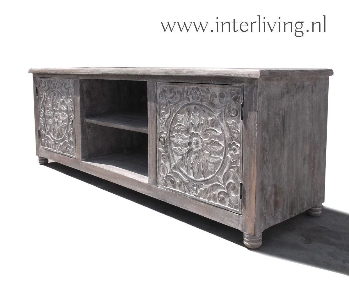 TV kast grey (antique) washed met lotus houtsnijwerk 150*60*40 cm