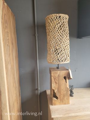 Tafellamp - lampenvoet van robuust teakhout met organische vormen - lampvoet van naturel kleur/ onbehandeld &amp; glad geschuurd strak design