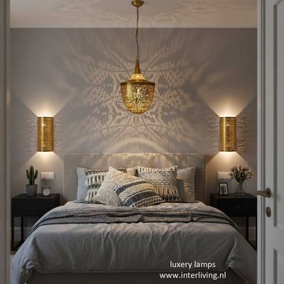 Hanglamp Marokkaans model Hanglamp Marokkaans model "Hayat" in Arabische style van metaal in vintage oosterse filigrain goud look