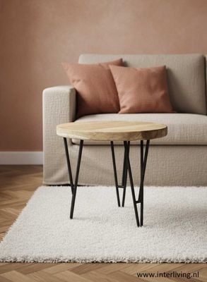 salontafel - organische ronde boomstam - massief hout met drie stalen hairpin  poten zwart - industrieel grillig stoer &amp; uniek