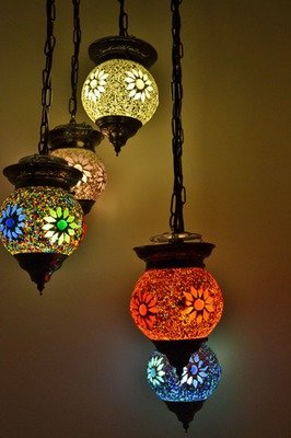 hanglamp met 5 bollen mozaïek & kralen mix hanglamp met 5 bollen mozaïek & kralen mix