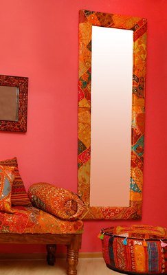 Spiegel met  fabric frame orange patchwork