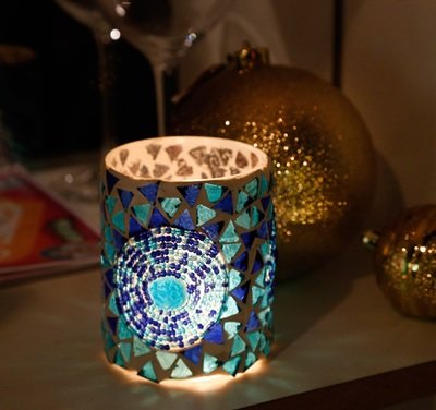 Twee stuks waxinehouder blauw glasmozaïek beads & triangles
