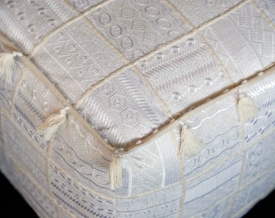 poef met wit patchwork 40 * 40 * 40