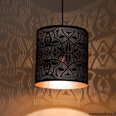 Hanglamp cylinder filigrain-stijl metaal mat zwart finish met binnenkant goudkleurig Hanglamp cylinder filigrain-stijl metaal mat zwart finish met binnenkant goudkleurig