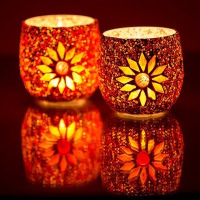 Twee stuks waxinehouders rood & oranje - mozaiek & kralen