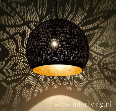 Hanglamp bol filigrain-stijl XXL Ø 50 cm mat zwart met verweerd gouden binnenkant Hanglamp bol filigrain-stijl XXL Ø 50 cm mat zwart met verweerd gouden binnenkant