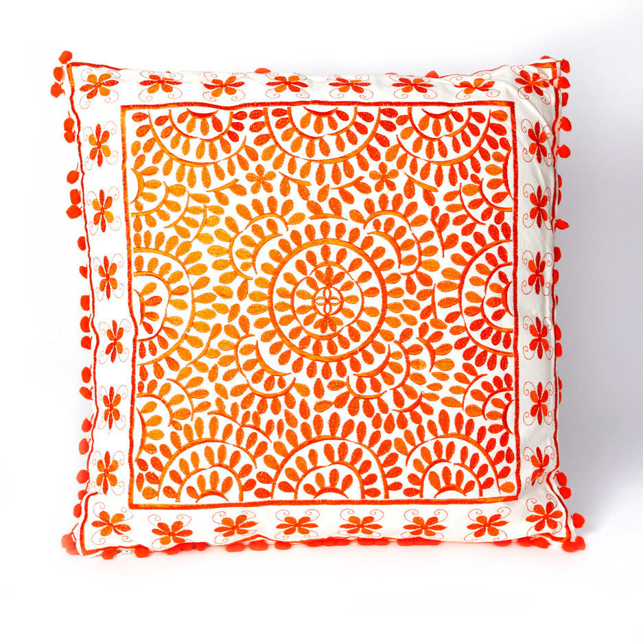 sierkussen goa 50 x 50 cm - vrolijk oranje - handgemaakt van katoen
