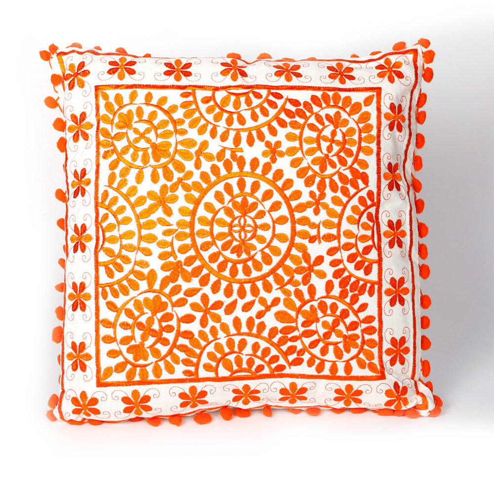 sierkussen goa 40 x 40 cm - vrolijk oranje - handgemaakt van katoen