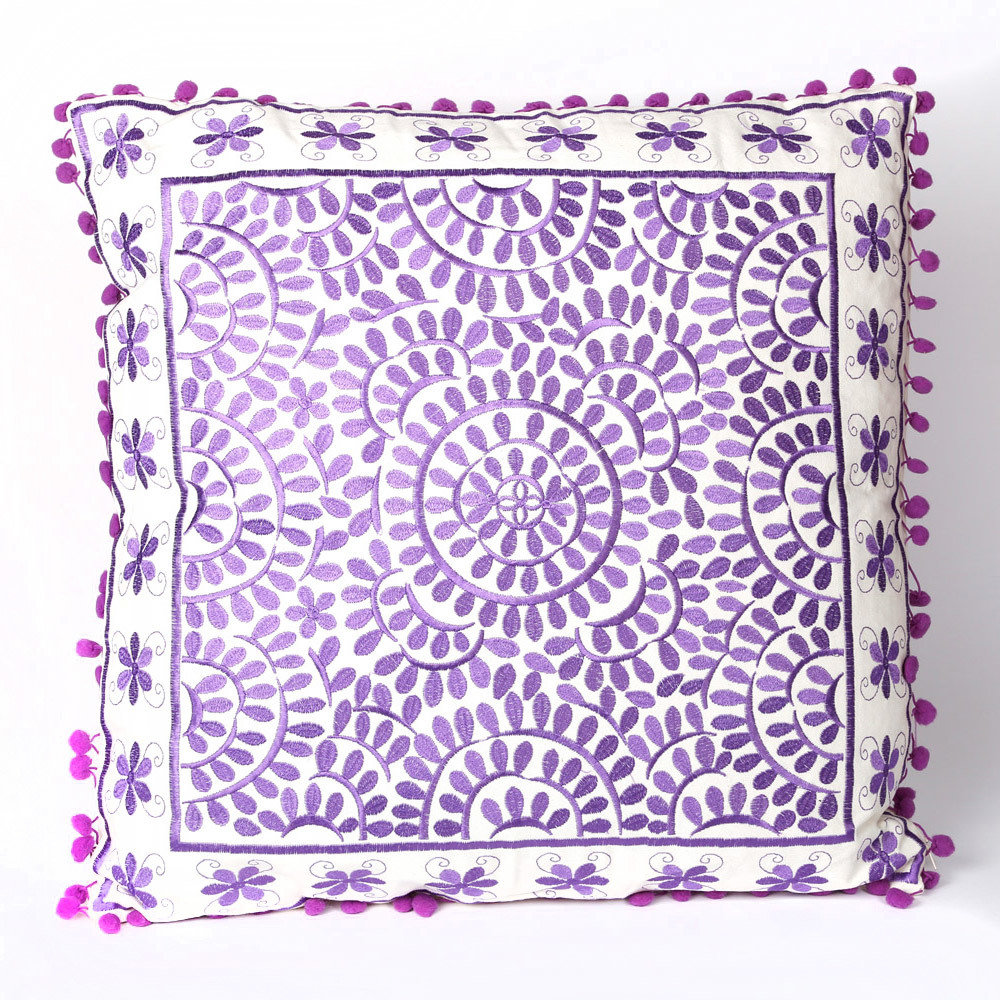 sierkussen goa 50 x 50 cm - paars - handgemaakt van katoen