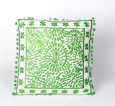 sierkussen goa 40 x 40 cm - groen - handgemaakt van katoen sierkussen goa 40 x 40 cm - groen - handgemaakt van katoen