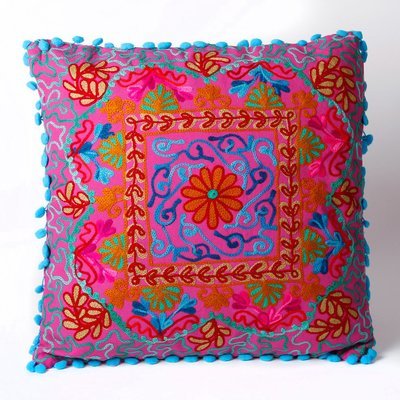 sierkussen "Gipsy" 40 x 40 cm - Etnic Suzani borduurwerk - roze - handgemaakt van katoen