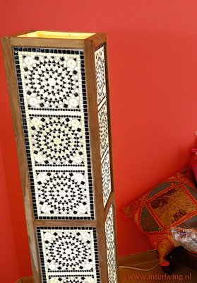 vloerlamp mozaïek zwart-wit  hout unfinished 120 cm