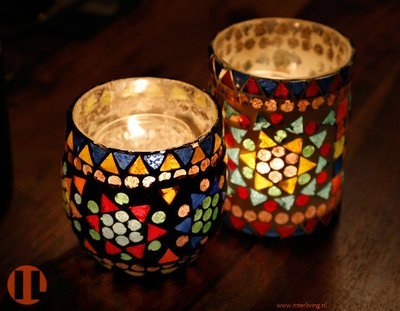 Twee stuks waxinehouders mozaiek traditioneel multi colour - grijs cement
