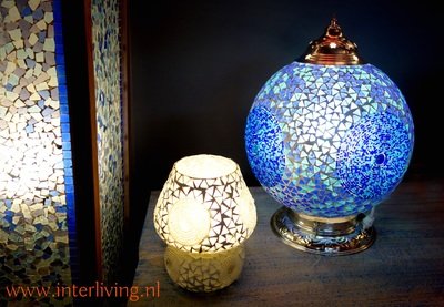 tafellamp bol Ø25 mozaïek &amp; kralen in blauw tinten glas - limited edition