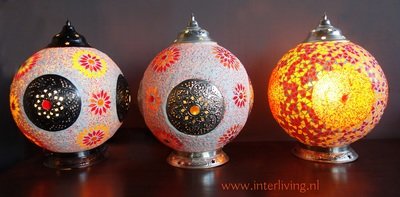 tafellamp bol Ø25 mozaïek, kralen & (iron) met zwart metaal - kleuren rood oranje- limited edition