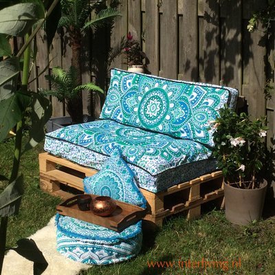 set Indiase kussenhoezen voor (euro) palletkussens - lotus print - kleur groen en blauw tinten set Indiase kussenhoezen voor (euro) palletkussens - lotus print - kleur groen en blauw tinten