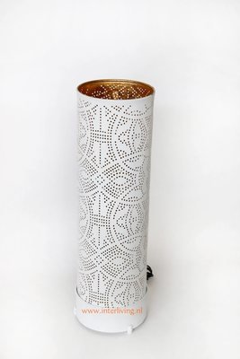 Buitenkant lamp mat wit