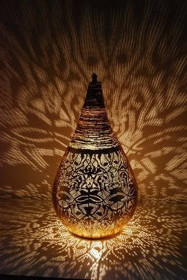 druppelmodel tafellamp - filigrain met gedraaid metaaldraad - vintage goud druppelmodel tafellamp - filigrain met gedraaid metaaldraad - vintage goud