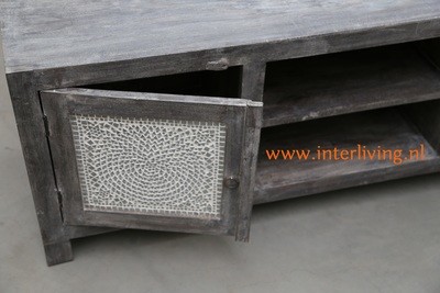 TV kast van sheesamhout grey antiek washed met transparant glasmozaïek