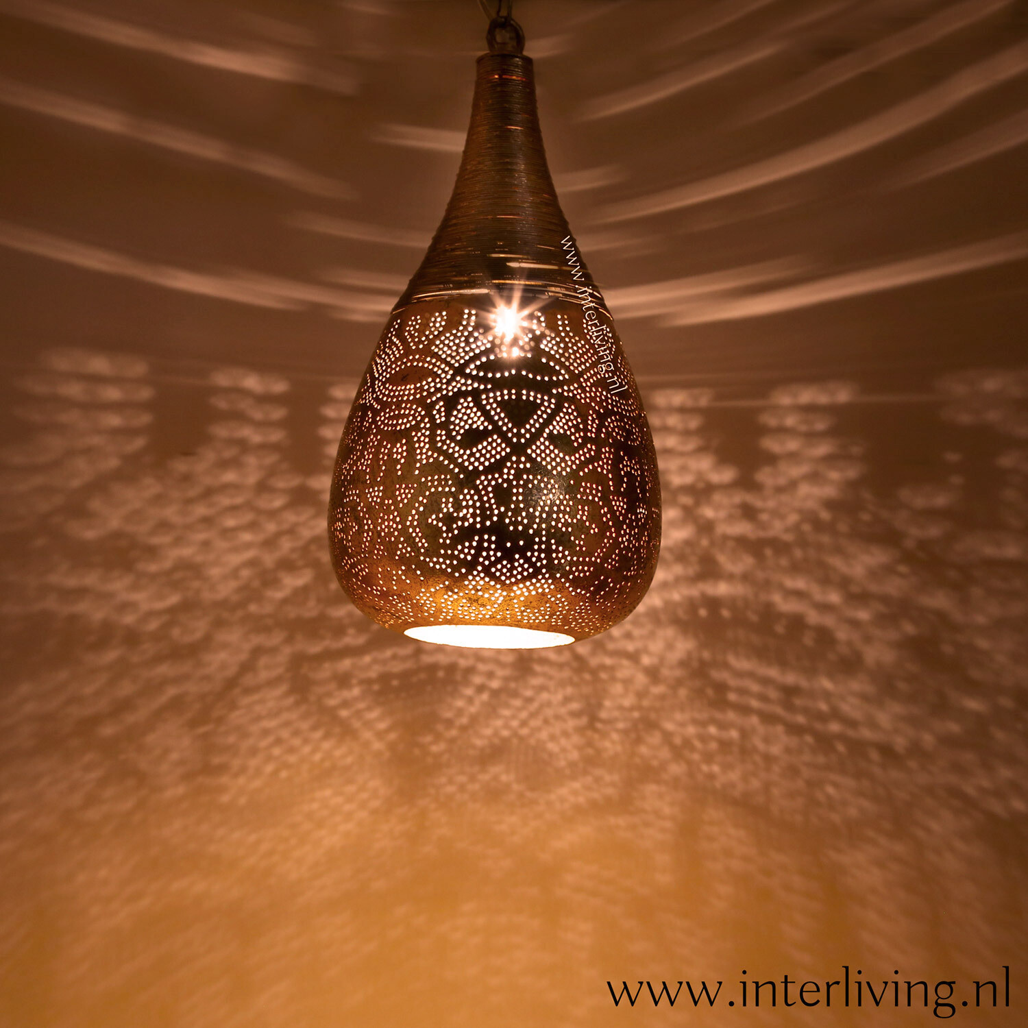 hanglamp "Bindi" in "drop wire "stijl of oosters druppel model lamp met gaatjespatronen van oosters filigrain design - vintage koper + gratis bijpassende set wxinehouders!