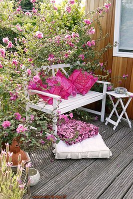 sierkussen patchwork roze