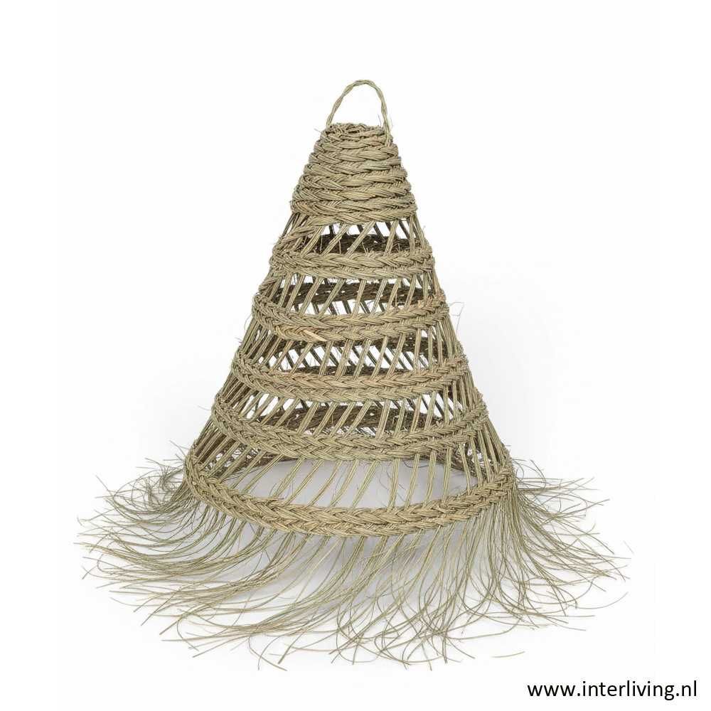 zeegras open geweven hanglamp zeegras open geweven hanglamp "Ibiza lampenkap kegel" model "stro cone" met franjes uit Marokko - wabi sabi & Boho style - natuurlijk wonen