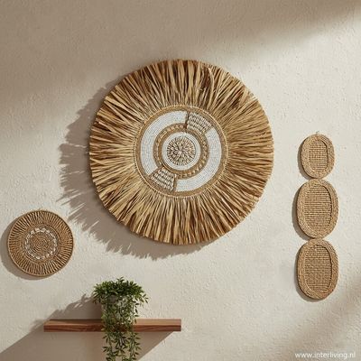 ronde wanddecoratie van naturel raffia gras cirkel met kralen &amp; witte schelpen - Ibiza Bali Dreams - Boho decor