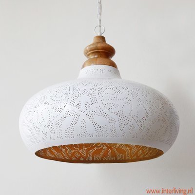 Industriële lamp in filigrain design, metaal mat wit & verweerd goud met hout afwerking + 2 waxinehouders!