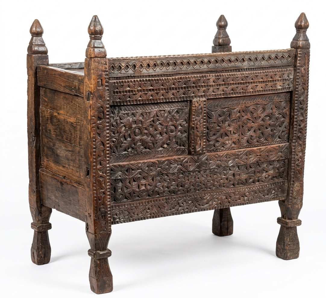 Swat valley bruidskist van Himalayaceder - vintage find (tussen de 100-150 jaar oud)