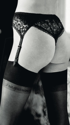 Trasparenze Sara 20 denier Sheer Signature Logo Welt Stockings